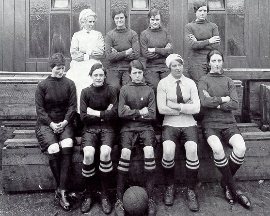 LyonsRoarPlay's tweet photo. #ONTHISDAY 100 years ago, #MaryLyons, age 16, led Palmer's of #Jarrow #football team to victory, winning the #Munitionettes' cup at St. James' Park #Newcastle in front of 10,000 spectators! She was 1 of only 2 women to get a cup medal in 2018 &amp; 19! #WomenInFootball
#southtyneside https://t.co/cOBupQGIGC