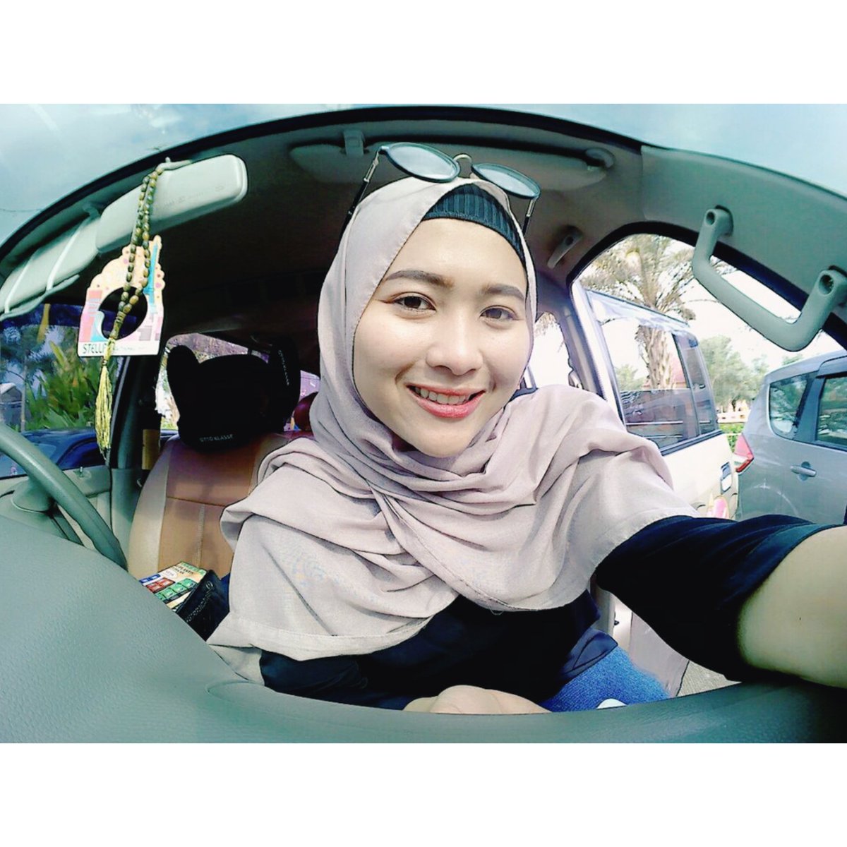mrtn_tintin1's tweet photo. #FotoProfilBaru Haey~💕 https://t.co/iPfsQzKbB7