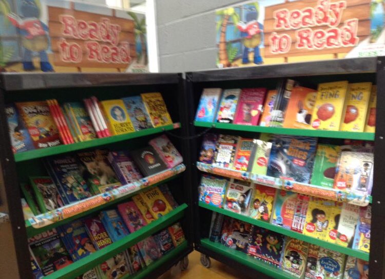 RedlandsWorksop's tweet photo. The book fair is now in the school hall until Wed 27th Mar. Great books at affordable prices that are age-appropriate. A book would make an eggcellent Easter gift, so pop along before school up until 9:00am or straight after school until 3:40pm #thebookfair #lovetoread #Reading https://t.co/lATAMxLLkV