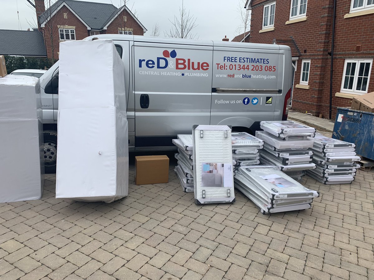 RedBlueLtd's tweet image. Just a few radiators been delivered to site today @Towelrads this should keep the lads busy for a day or 2 #2ndfix #newbuild #fridaydeliveries