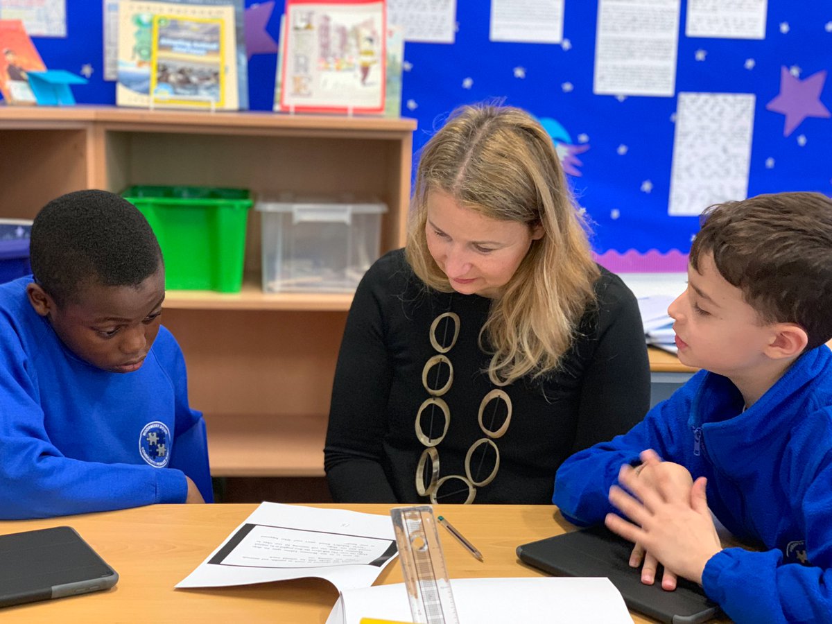 woodberrydownN4's tweet photo. How brilliant to see so many of our Year 5 parents joining us for some #ComeLearnWithMe at #WoodberryDown #NWFed this morning. Thank you to @5WWoodberry @AnnaBellou4 and Miss McMurray! https://t.co/6nHEri9CBX