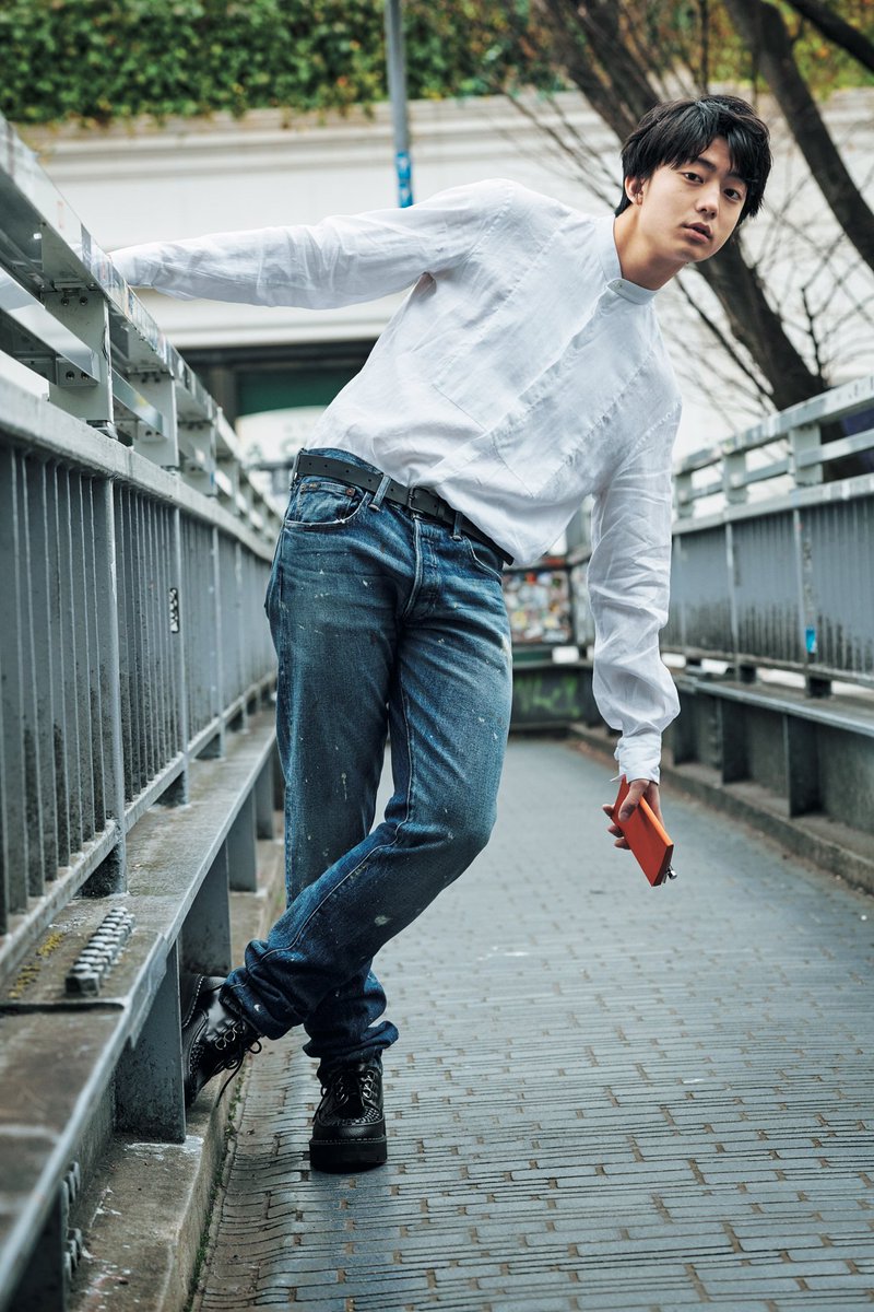 デニム　伊藤健太郎直筆サイン入り 2025年最新】伊藤健太郎 サインの人気アイテム - メルカリ