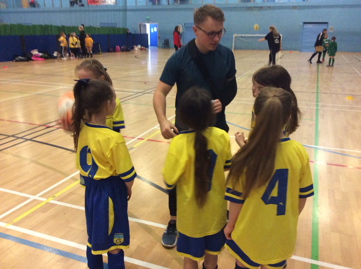 Griff_MrPembrey's tweet photo. Some more pictures from yesterday of the girls football tournament. 💪⚽️ #healthyconfidentindividuals @Griff_HEAD https://t.co/LCbqMH5YcZ