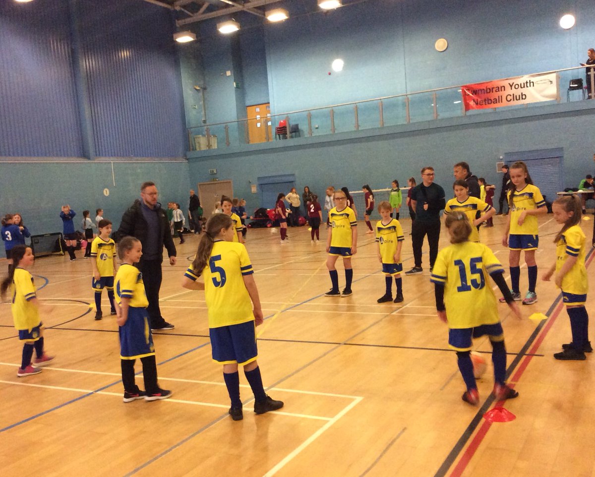 Griff_MrPembrey's tweet photo. Some more pictures from yesterday of the girls football tournament. 💪⚽️ #healthyconfidentindividuals @Griff_HEAD https://t.co/LCbqMH5YcZ
