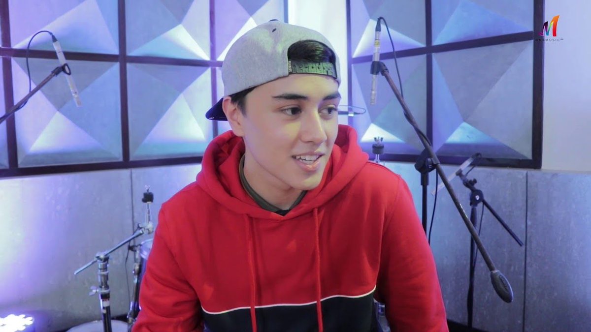 OneMusicPH's tweet photo. Throwback tayo: Ayon kay @Barber_Edward_ marami raw hindi nakakaalam na mahal na mahal niya ang hip hop. #POPSSSS7 https://t.co/CC3micRuM3 https://t.co/7MUJ7H4E9m
