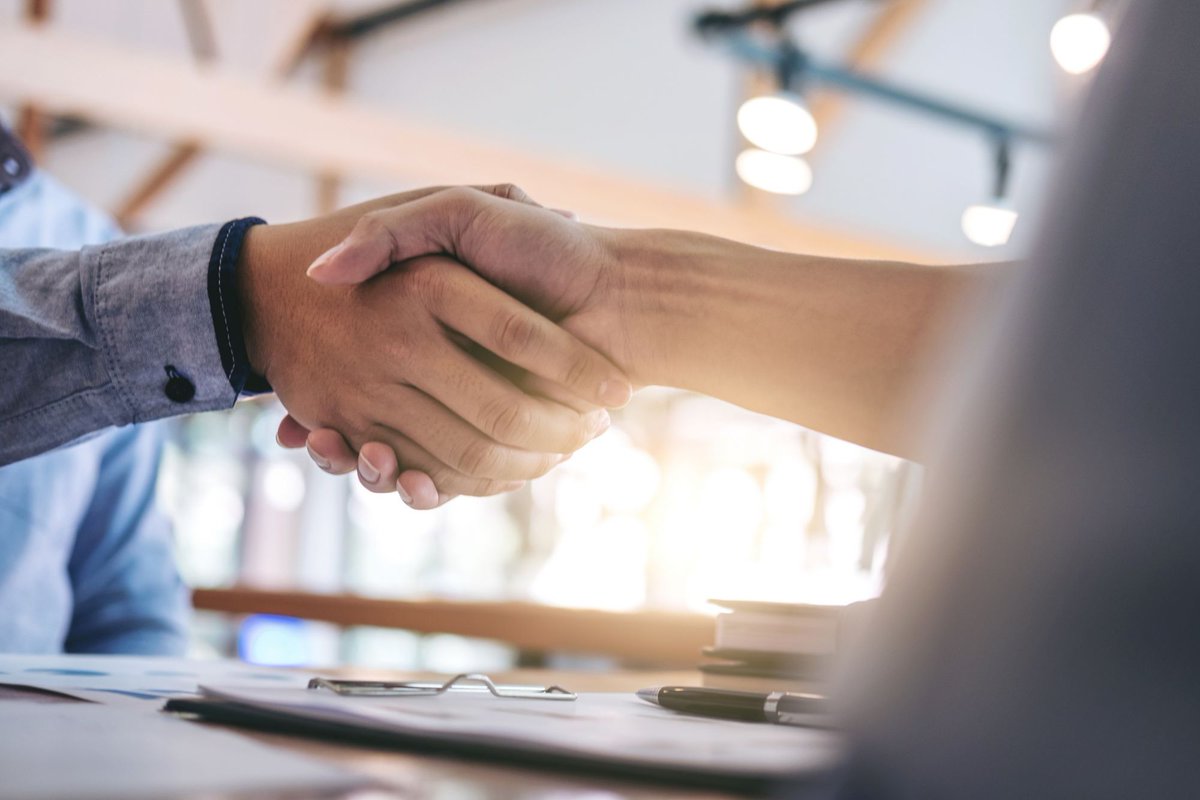 KCCharmley's tweet photo. How to Use 'the Law of Reciprocity' to Build Better Business Relationships https://t.co/xHcNQQZZHU https://t.co/OLPjskKFxM