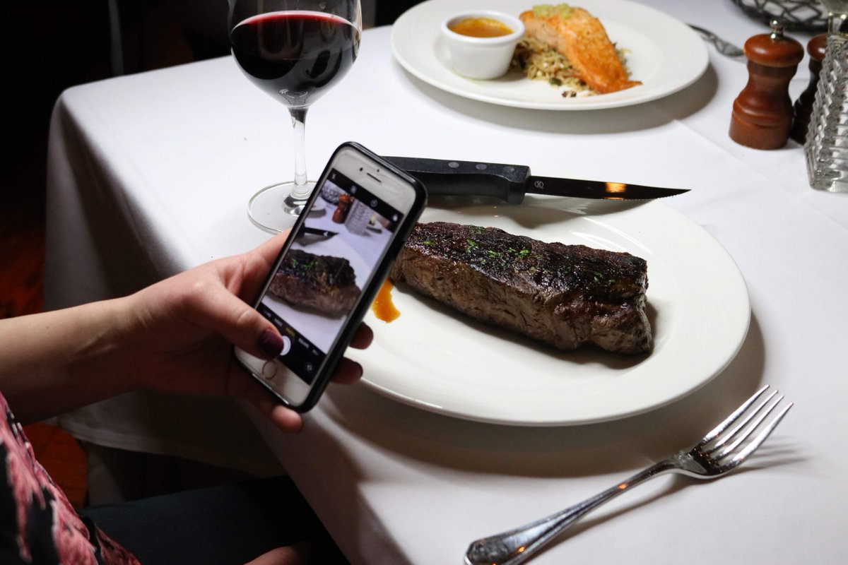 PalmRestaurant's tweet photo. Raising your steak standards, one picture perfect NY Strip at a time.  
Reservations: https://t.co/zG9Y1gs4OR https://t.co/dccHFj21EM