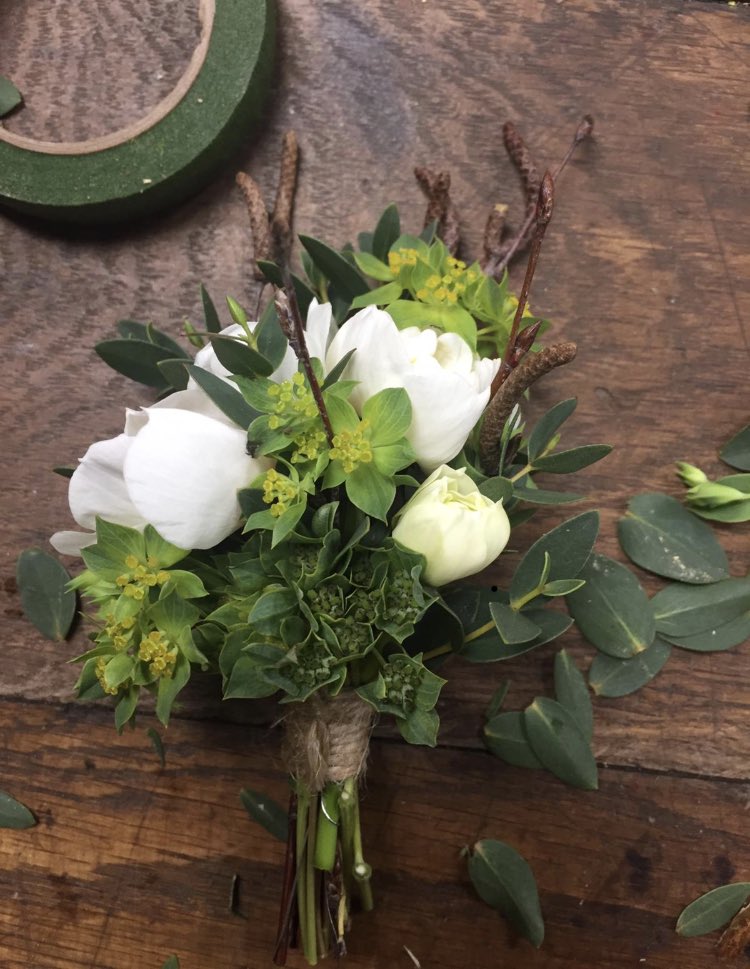 A gorgeous little spring posey made buy one of our clever students last night! If you want to hone your floristry skills we have lots of exciting classes coming up.