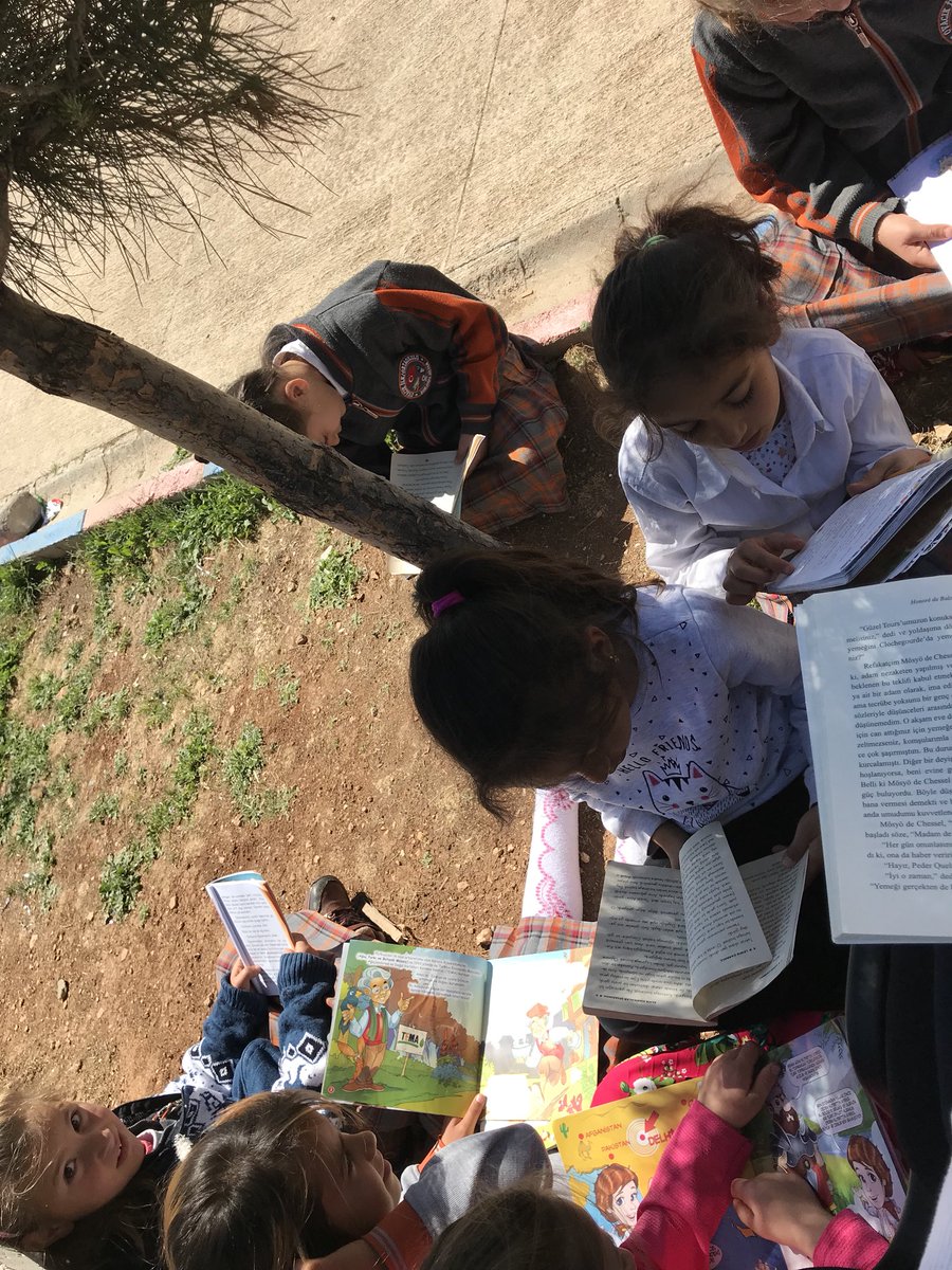 #ŞanlıurfaEğitim2023Vizyonu <a href="/tcmeb/">Millî Eğitim Bakanlığı</a> <a href="/RT_Erdogan/">rt_erdogan</a> <a href="/HilvanIlceMEM/">Hilvan İlçe Milli Eğitim Müdürlüğü</a> @sami_yelbasi <a href="/ziyaselcuk/">Ziya Selçuk</a>