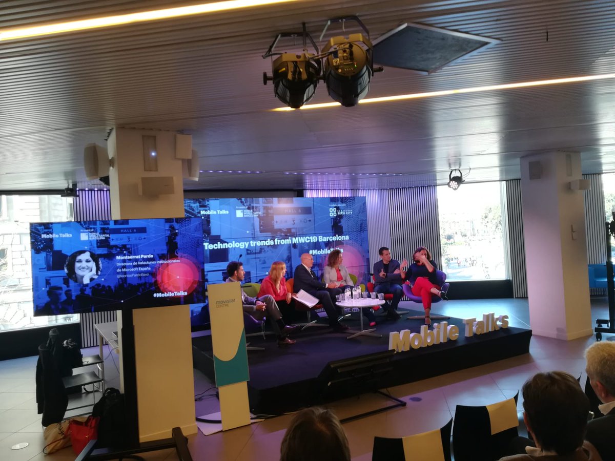 HuaweiSpain's tweet image. Enrique Pérez, Director de la Oficina de #Huawei #Cataluña, conversa en el #MobileTalks Technology Trends de @MWCapital sobre el rol de la #InteligenciaArtificial y el alcance que tendrá esta #Tecnología en el #Futuro, abarcando todos los aspectos de la vida diaria #MWC19
