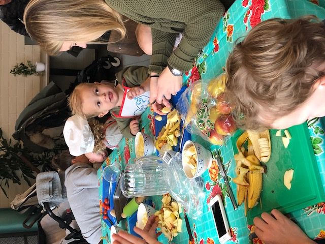 impulsamsterdam's tweet photo. Nationale pannenkoekendag. Kom nu pannenkoeken eten! Ze zijn nog lekker warm. Jong bakt voor oud In Huis van de Wijk België.
https://t.co/SlFNhjO8jJ https://t.co/FWvuLkJjg5