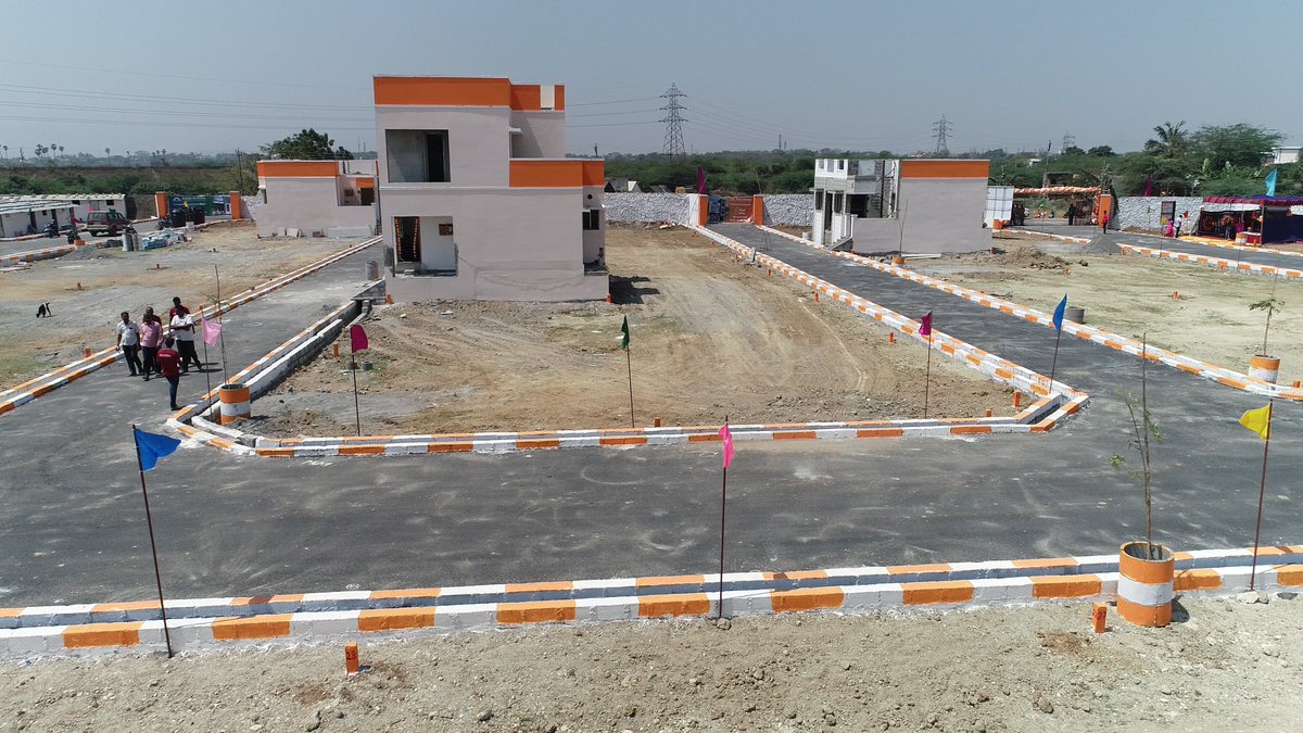 Nellaikrishnac1's tweet photo. Nellai Krishna "ILAYA VILLA"

Premium Plots Rs.13.36 Lac Onwards...
Ind House Rs.23 Lac Onwards...
Flat Rs.18 Lac Onwards...

For more information pls call: 80 15 90 90 90
https://t.co/jmo9AHidgD https://t.co/R4DnXJmItW