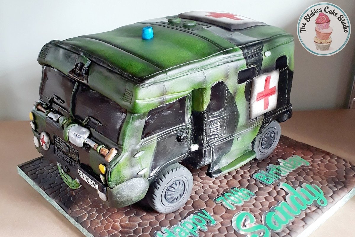 Land Rover Forward Control cake. This was very challenging to make and was huge!