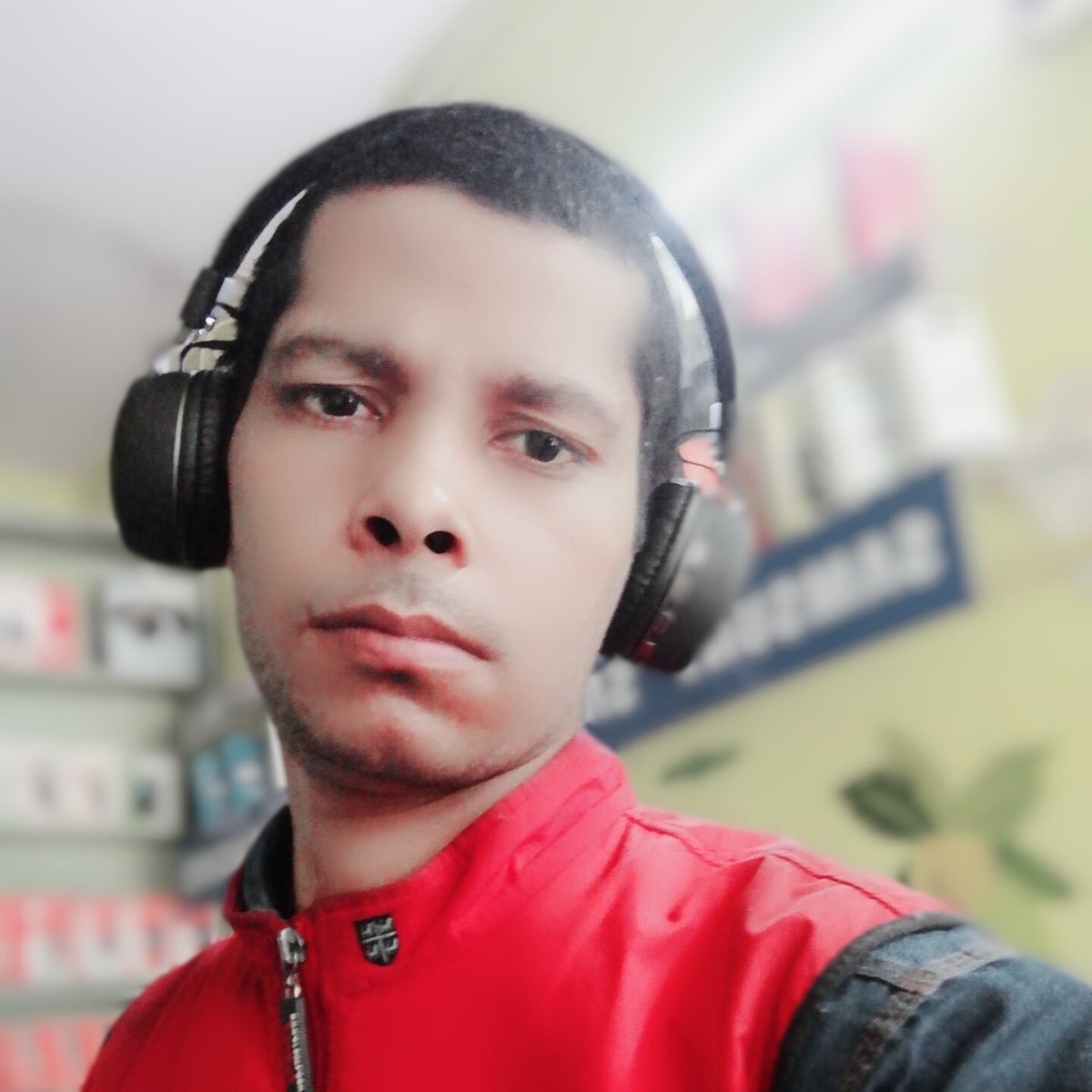 akhatri2223's tweet photo. #NewProfilePic https://t.co/MbaJVRHZjv
