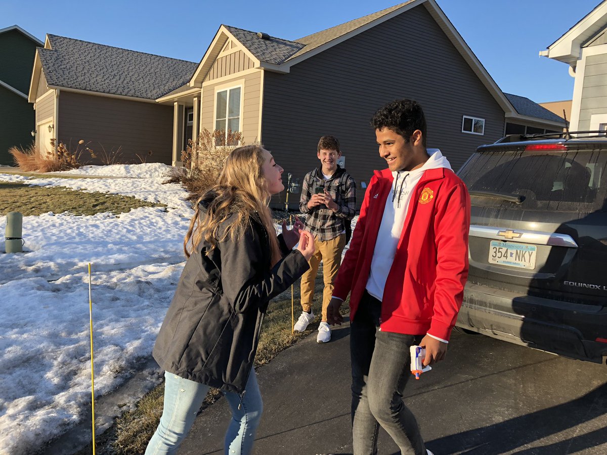 Evanito Koossolini tweet media