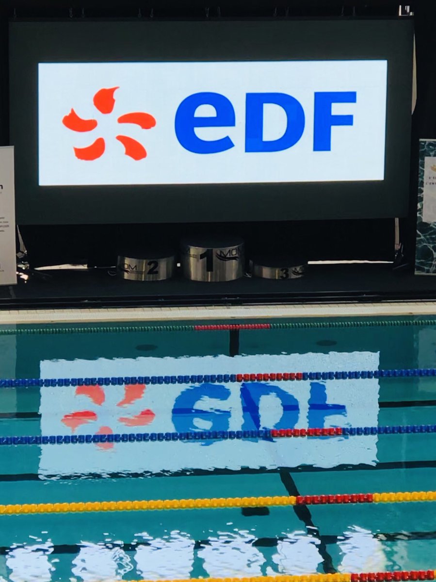 HawkiEye70's tweet photo. @MeetingOpenMed have the podium set up for tonight’s finals go @AlishamiaXx  @SwimWales @tyr_uk @edf @haribo @SwimEnglandNW https://t.co/SqYXWPU1n6