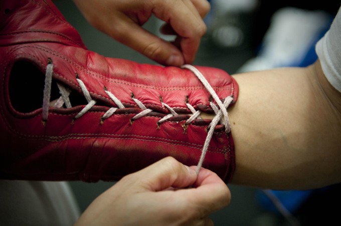 MMABOXINGLOVES tweet media