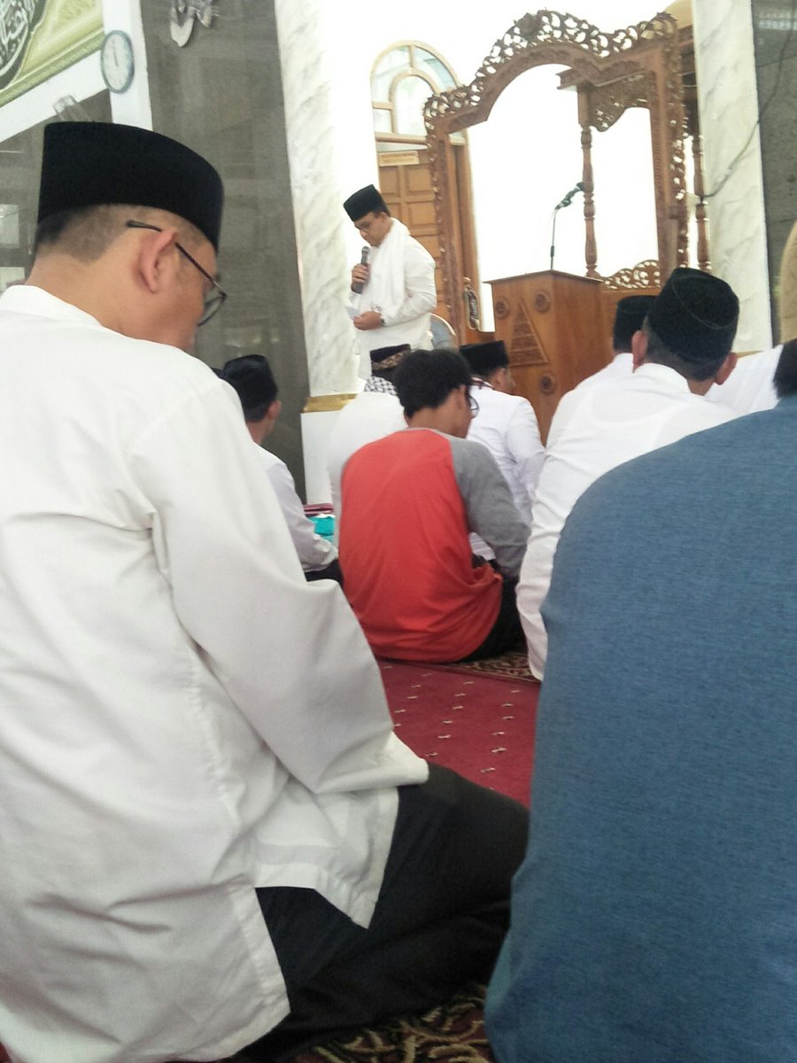 RAmiterdam's tweet photo. Tgl 21-22 hri brsjarah bgi kmi slruh Pnglola RPTRA Kep. Seribu, dmna Sudin PPAPP mlakukn kgiatn Capacity Building bgi Poktan, PPKB RW &amp; pnglola RPTRA. Tdk d sngka kmi bs meliht Bpk. @aniesbaswedan 😊
@DKIJakarta @dppappdki @tutykusumawati @poltak01101961 @rachmatkmg @AnwarFadli9 https://t.co/WxmDToPy6O