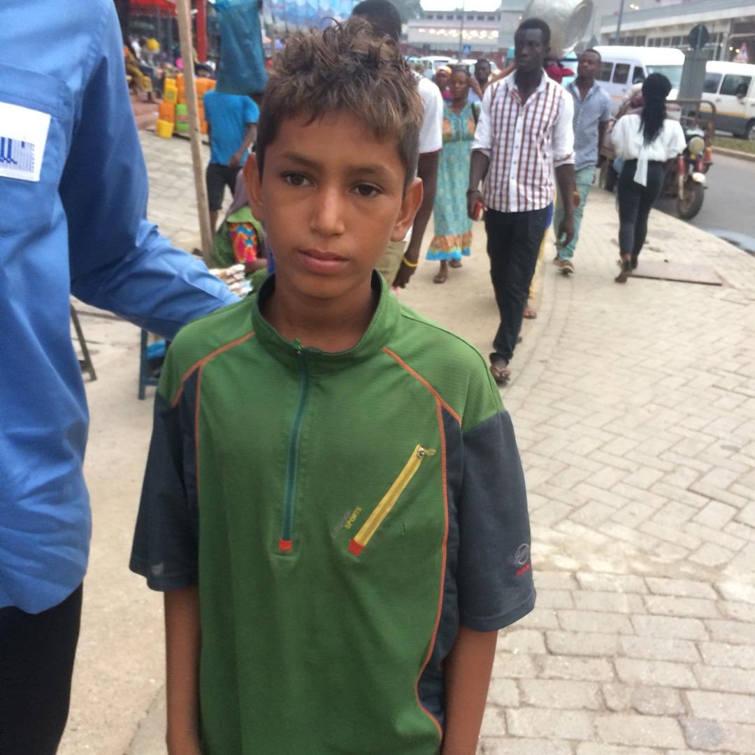 Ctfoundation1's tweet photo. Hamza, 
A Ghanaian based refugee.He comes from Lebanon together with his 2 sisters and mother. He has lost his father and elder brother during war.He hasn’t eaten for a very long time.His dream was that he will become a great Footballer. #endwaronchildren #UN 📷: @ahmedrufai0 https://t.co/D2ymP7yWNb