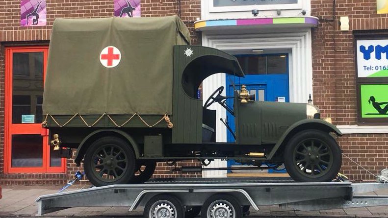 stjohnambulance's tweet photo. #DoYouRememberWhen ambulances looked like this? This one is from World War One! 🚑 https://t.co/xw8e1BFnZa