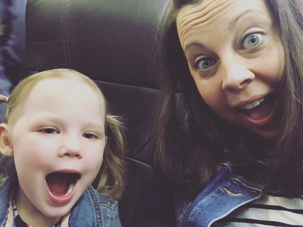 Disney here we come!!! Girls trip!!!! ☀️✈️👑🏰💗 #DisneyWorld #girlstrip #SpringBreak