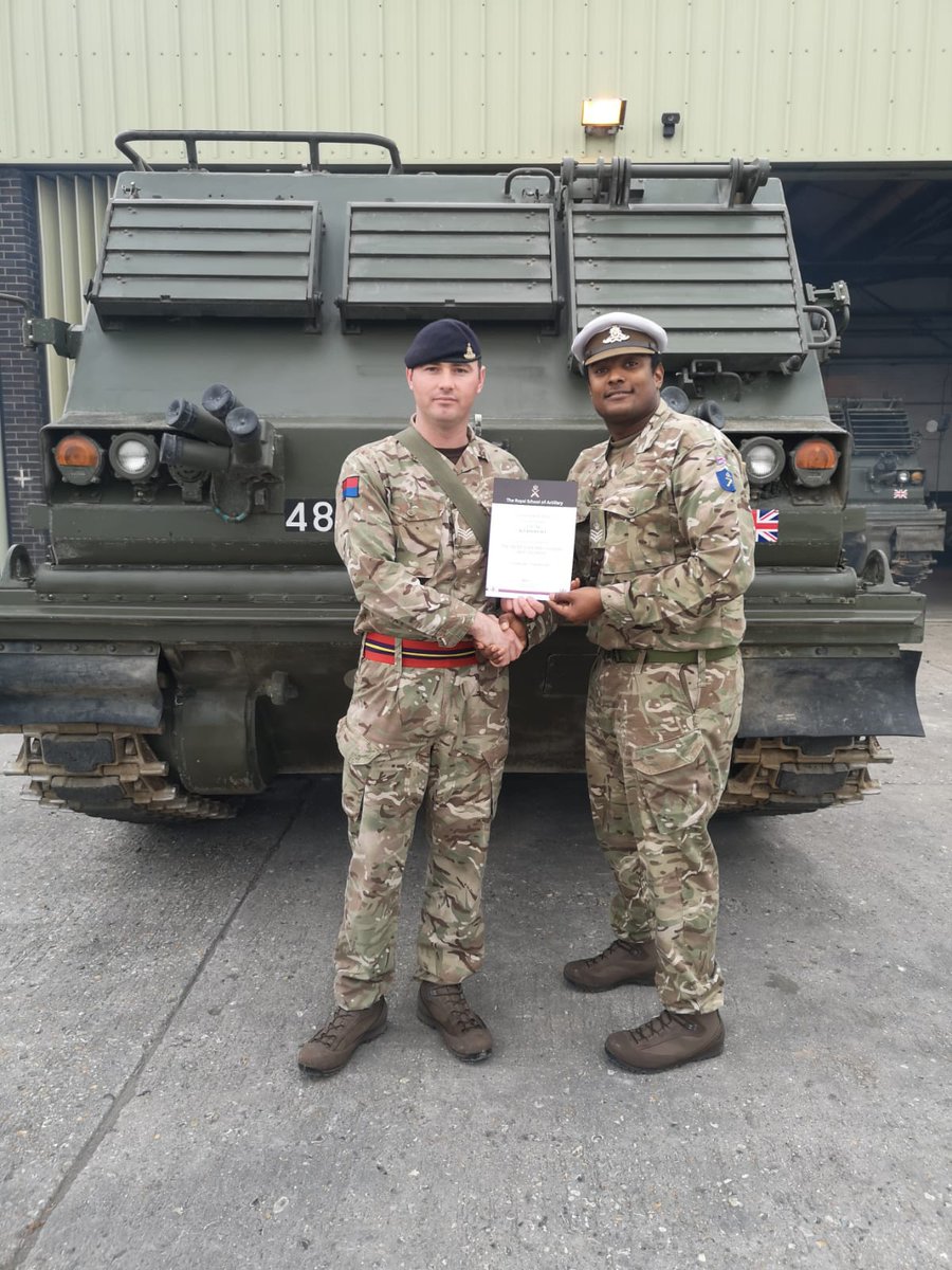 19_Bty's tweet photo. Congratulations to Sgt Davies of Lloyd's troop who has won best student on the CPO/BRO course. #divfires #gibrocks #simplythebest #26regtra #BeTheBest https://t.co/c56elIxXK7