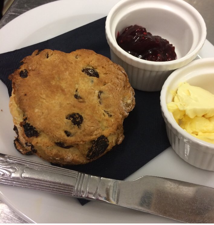 CoffeeEtcBoa's tweet photo. Vegan Scones now available both fruit and cheese . #vegan #veganscone #bradfordonavon #coffee https://t.co/NCB0mT7eiZ