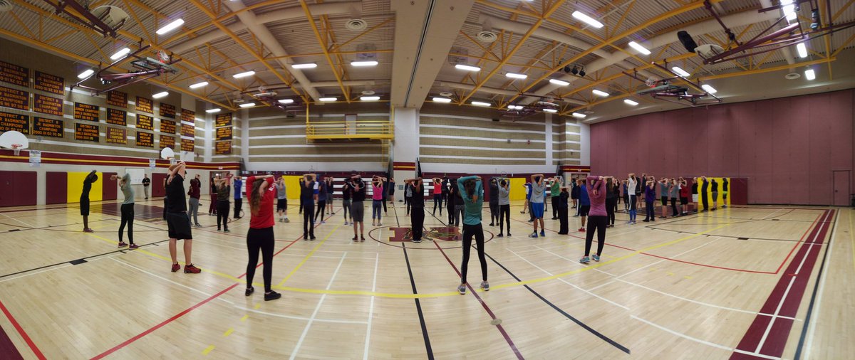 296AirCadets's tweet photo. Sports tonight.   Bring health card, running shoes.  #sports #team #personalbest #fun https://t.co/FRzMWWKw5u