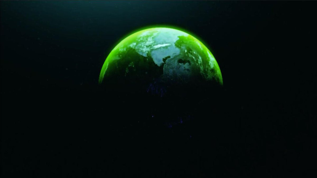 mzk_live's tweet photo. La planète verte comme Namek juste après le passage d'un boule de crystal à 5 étoiles comme dans Dragon Ball #PNLLIVE https://t.co/ShQSQvzgJP
