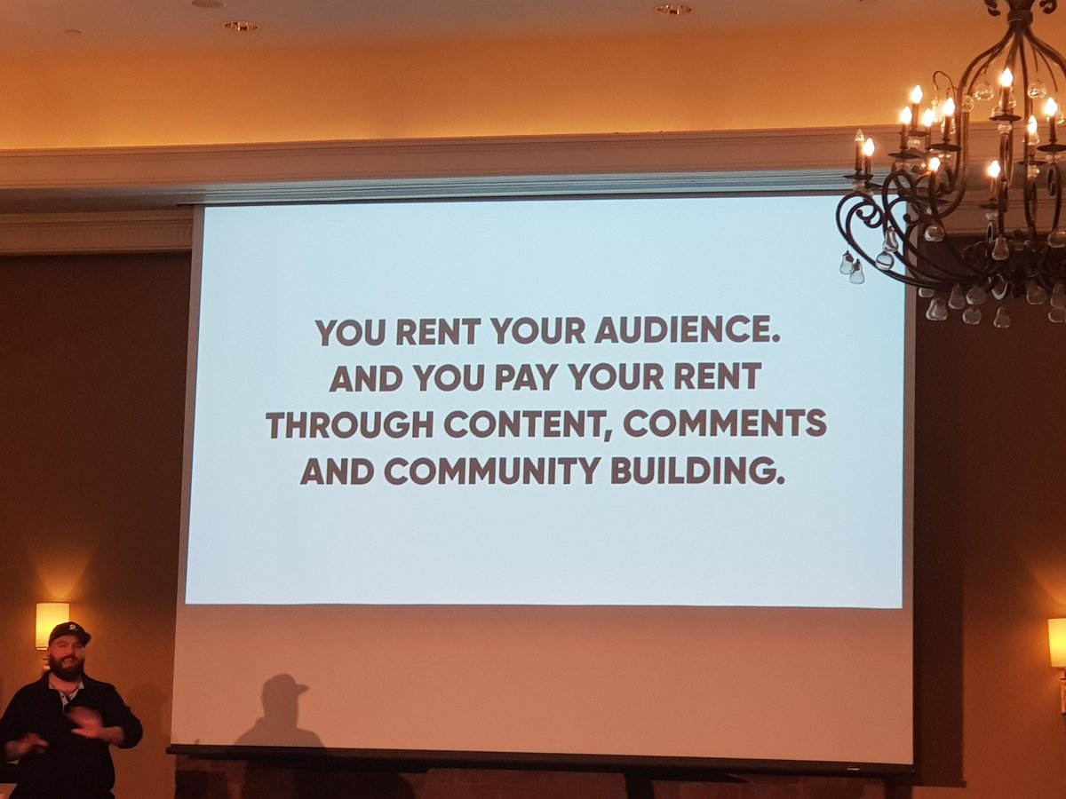 macallistergail's tweet photo. Keep it fresh!!
Great speakers at the #24StoriesConf with @MarketingInCork https://t.co/ceHVGtCf7P