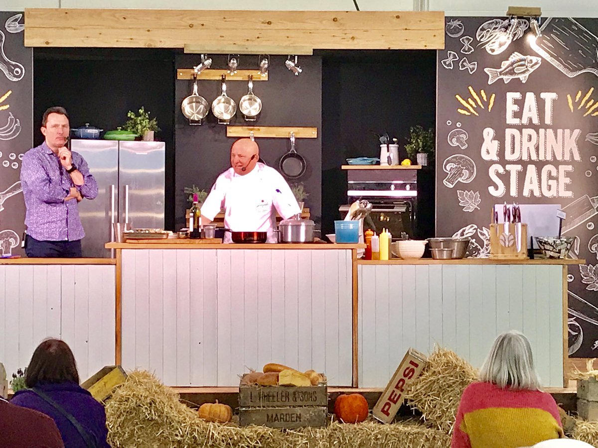 FeudoSan's tweet photo. Such fun to watch @AldoZilli live on the food stage @Eat_Drink_Fest at London’s Kensington Olympia.... and surprised to have been called up on stage so he could use our white truffle oil in his cooking demo!!!! https://t.co/zjISDIG8Dk