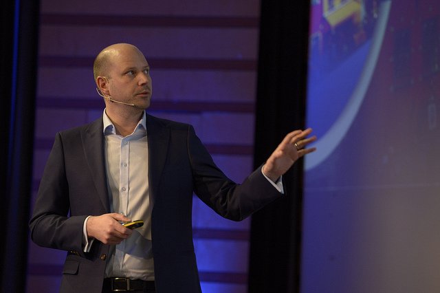 INMAorg's tweet photo. "It's really important for us to be data lead and not data driven. So we try to give as much data to our journalists as possible," says @nicholasflood, Managing Director at @DennisUK. #INMASubscriptions #MoreReaderRevenue https://t.co/rvGC3GnJJ4