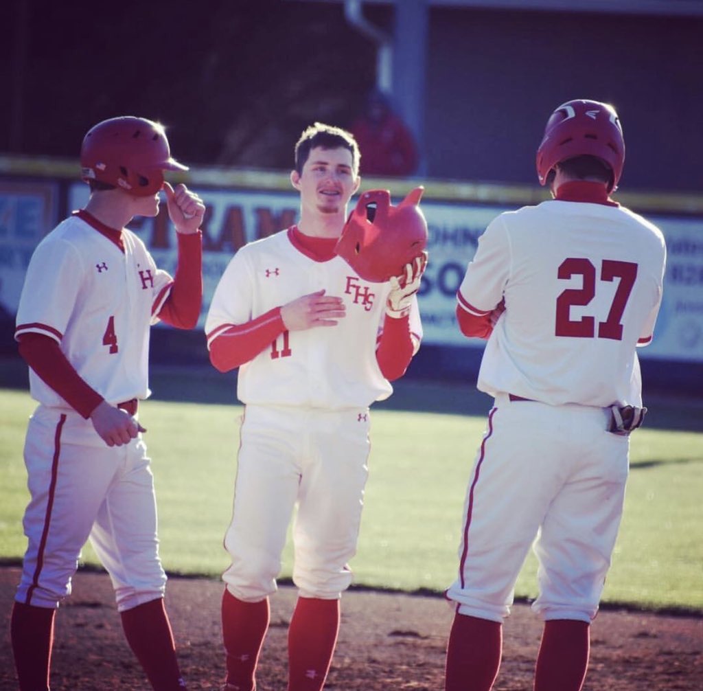 TopBaseball Uniforms tweet media