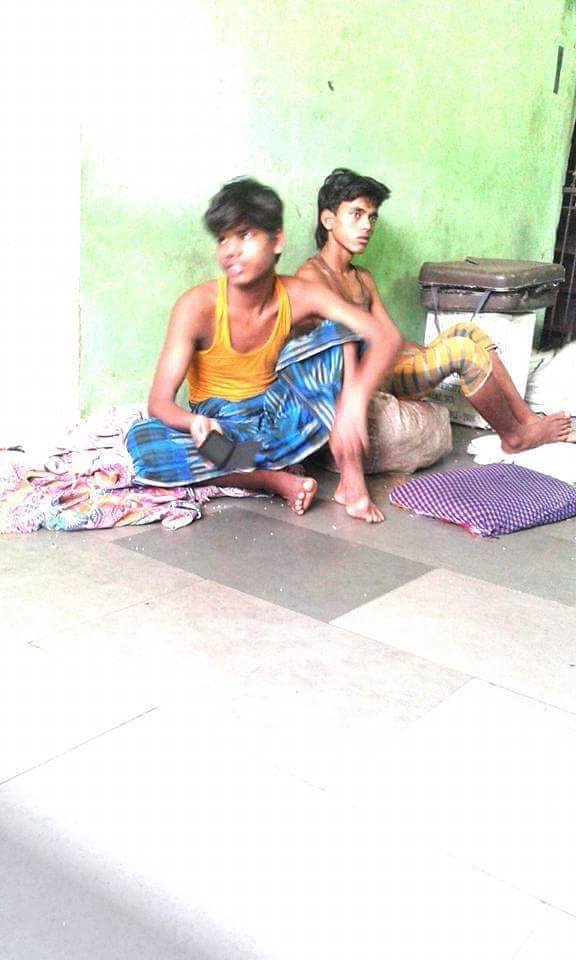 aaiinoolkhan77's tweet photo. #aaiinoolkhan77  #Dost #kabhi #dosto #se #khafa #nahi #hote,
#mile #dil #kabhi #juda #nahi #hote,
#bhula #dena #mere #kamiyo #ko #kyunki,
#dost #kabhi #khuda #nahi #hote. https://t.co/jmRgJ9LW24