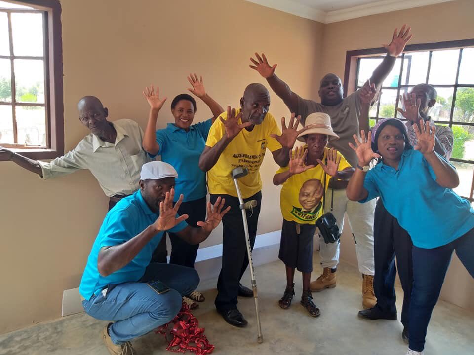 ANCLETMadibeng1's tweet image. RDP Hand Over Ceremony In Moretele #CaringGovernment #VoteANC #ThumaMina @mataboge_kabelo @anc_dip @_cosatu @GambuGambu @KaraboKbmags @ANCLETMadibeng1 @GwedeMantashe1 @DesboMohono @NcongoloSenzo @patrick_tlhapi @