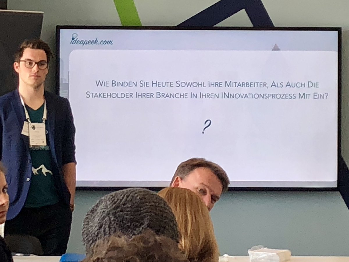 mmontag's tweet photo. In einer Session zu „Mitarbeiter bei Innovation involvieren“ v @ideapeek  -> Diskussion zu „Personalvertretungen als Showstopper“. #micmuc https://t.co/w3H46vkRoK