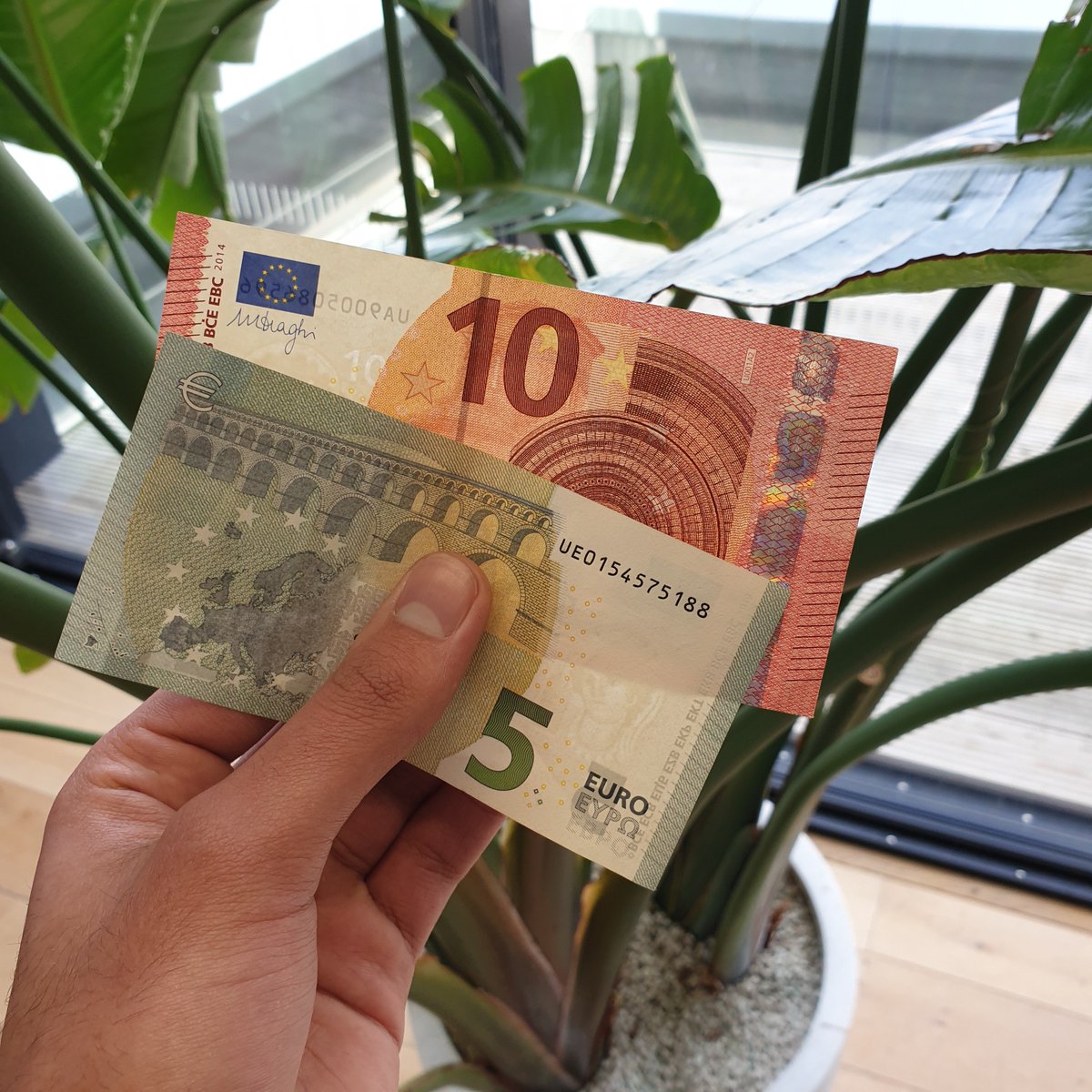 SondagesCompare's tweet photo. Les Belges nés avant 1999 pourraient être rémunérés tous les jours grâce à des sondages bien rémunérés 😍 
==> https://t.co/p3V7XNDwnd https://t.co/1IZpHUmf3F