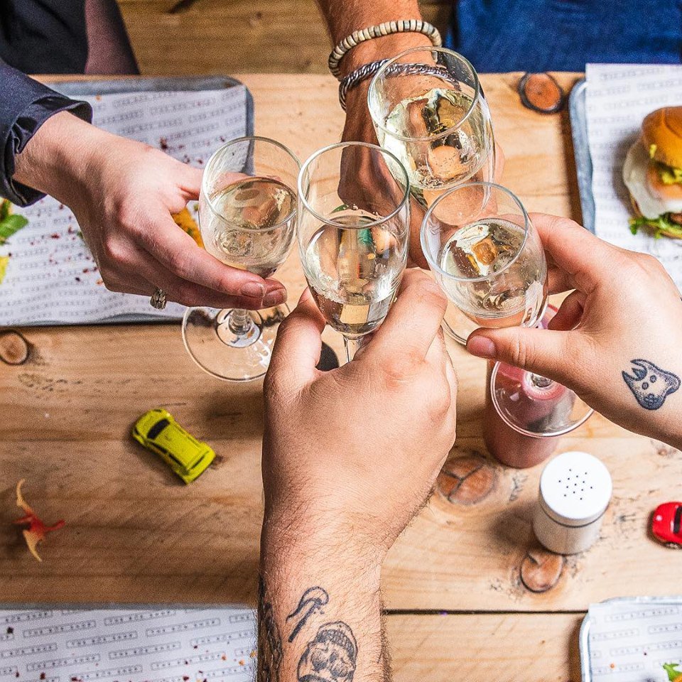 _BrightonStyle's tweet image. Who's going for bottomless brunch this weekend? 😍 #brighton #brunch #weekend
brighton-lifestyle.co.uk/5-places-for-a…