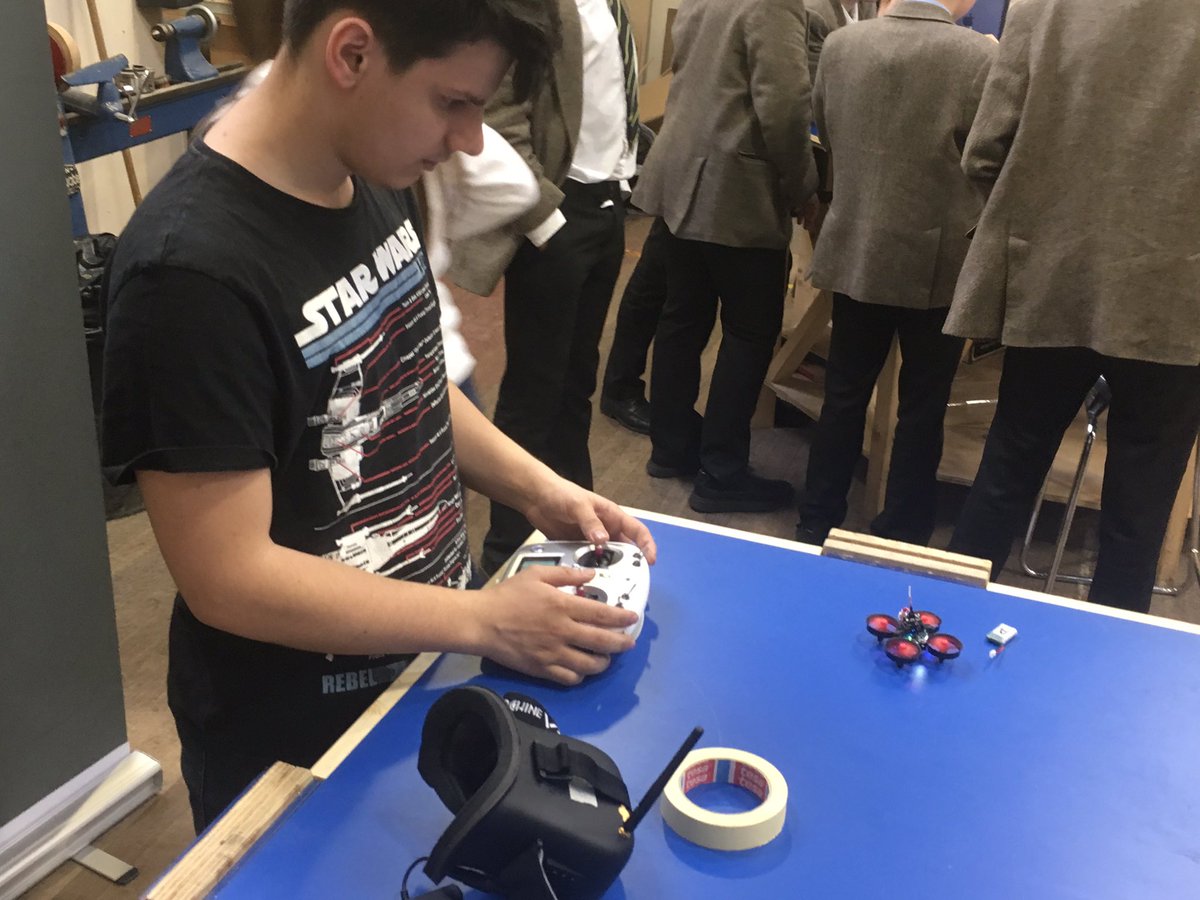 EBSTopGuns tweet media