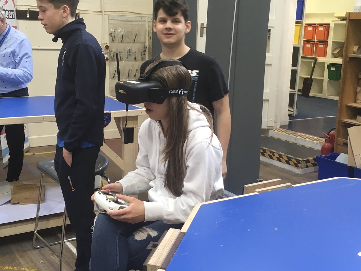 EBSTopGuns tweet media