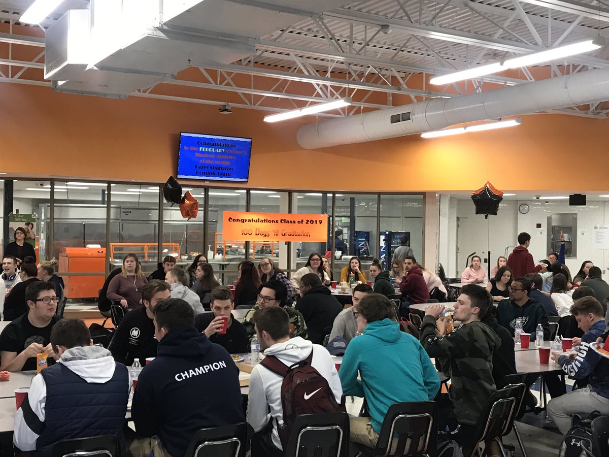 WHS 100 Day Breakfast ❤️ #prideinourtribe #lovemyseniors ❤️❣️❤️