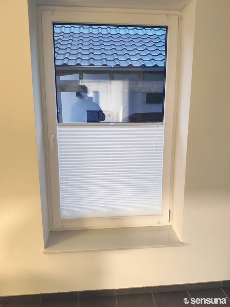_heimtextilien_'s tweet photo. Bei diesem Wetter zieht es uns hinaus in die Sonne... 🌞Zuhause soll sie aber genau da bleiben!
Plissees von sensuna® schaffen Abhilfe und zeigen sich dabei so  vielfältig... https://t.co/oxWRzh3jn9