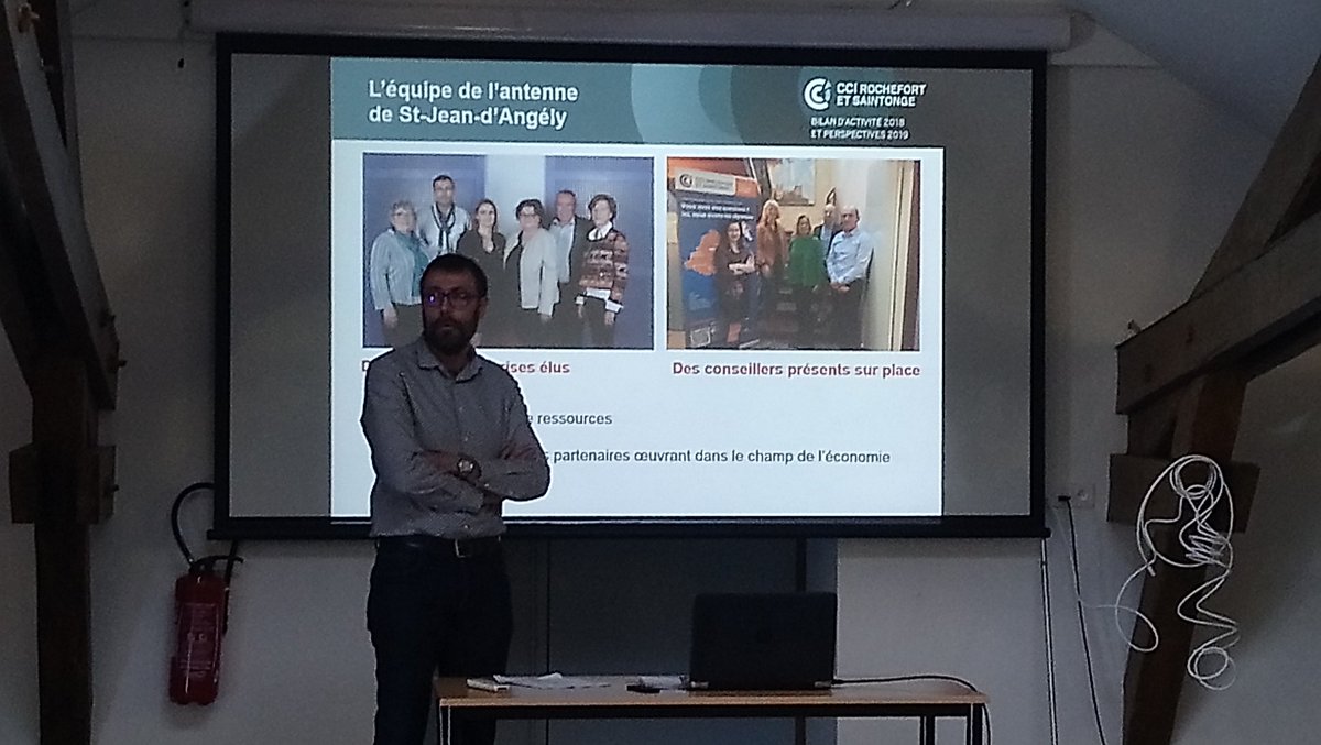 CCI_Rochefort_S's tweet photo. En 2018 comme en 2019, une équipe de chefs d'entreprise locaux et de conseillers @CCI_Rochefort_S au service de l #EcoLocale #proximité #bilanEcoTerritoires https://t.co/XQ9iKsBCbn