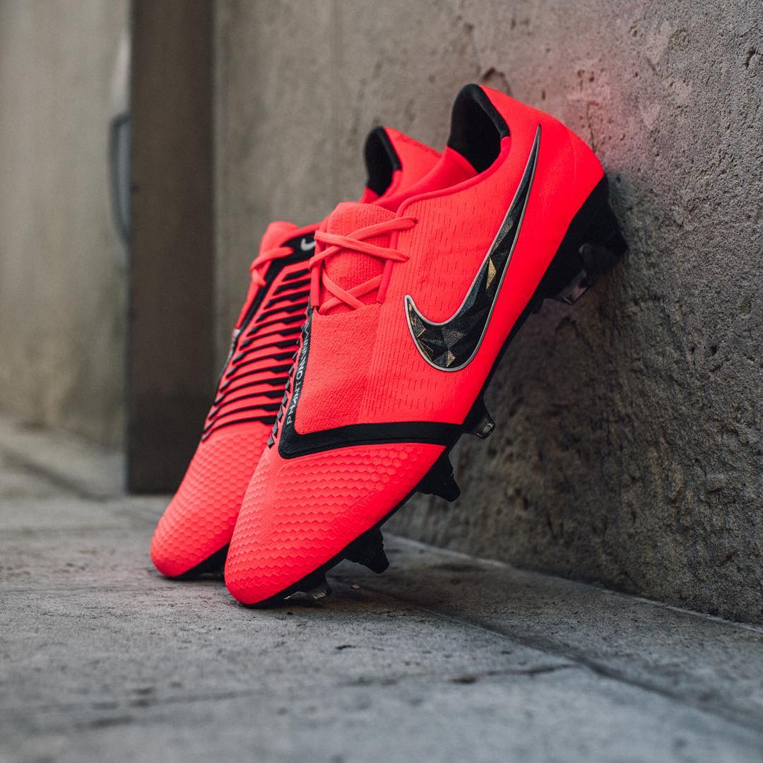 sports direct wheel shoes