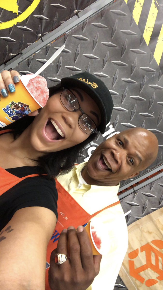 BrieaDemoure's tweet photo. A true leader doesn’t create followers, they create more leaders 💪🏽 see ya later tiger blood! I’ll miss you! #depotdad #donttakemytwin #pasabilities #3012forlife https://t.co/EXKLkQ6v3J