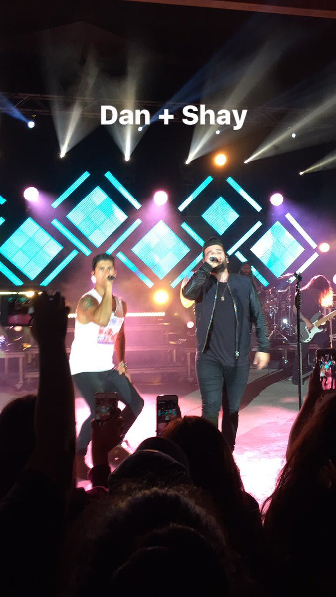 and_clark's tweet photo. Hearing that @DanAndShay donated all their proceeds to the Nebraska flooding makes my heart smile. Still one of my favorite concerts in Flagstaff ♥️ https://t.co/v1jYnvPLzc