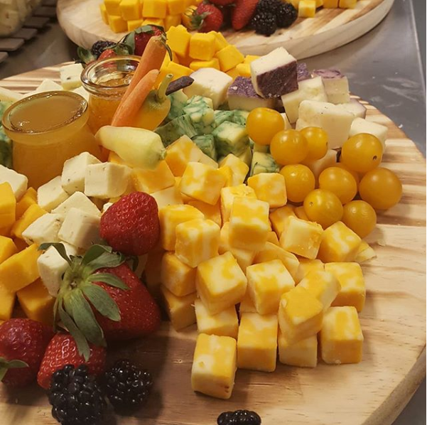 EatsKicc's tweet photo. Oh for the love of cheese 🧀

#cheeselover #nomnom #foodie #cheese #instafood #foodstagram #levy https://t.co/jnpAiDxFoj