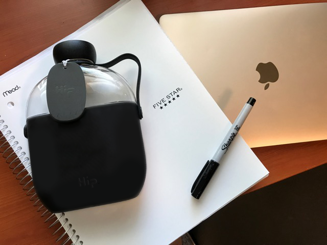 thinkkinduk's tweet photo. World Water Day. Think Hip.

In partnership with @waterforpeople , provides two days of safe drinking water to a person in need for every Hip product purchased. 

Look good, feel better.
#WorldWaterDay #WaterBottle #iLoveWater #water #eco https://t.co/oAptJ2lyXR
