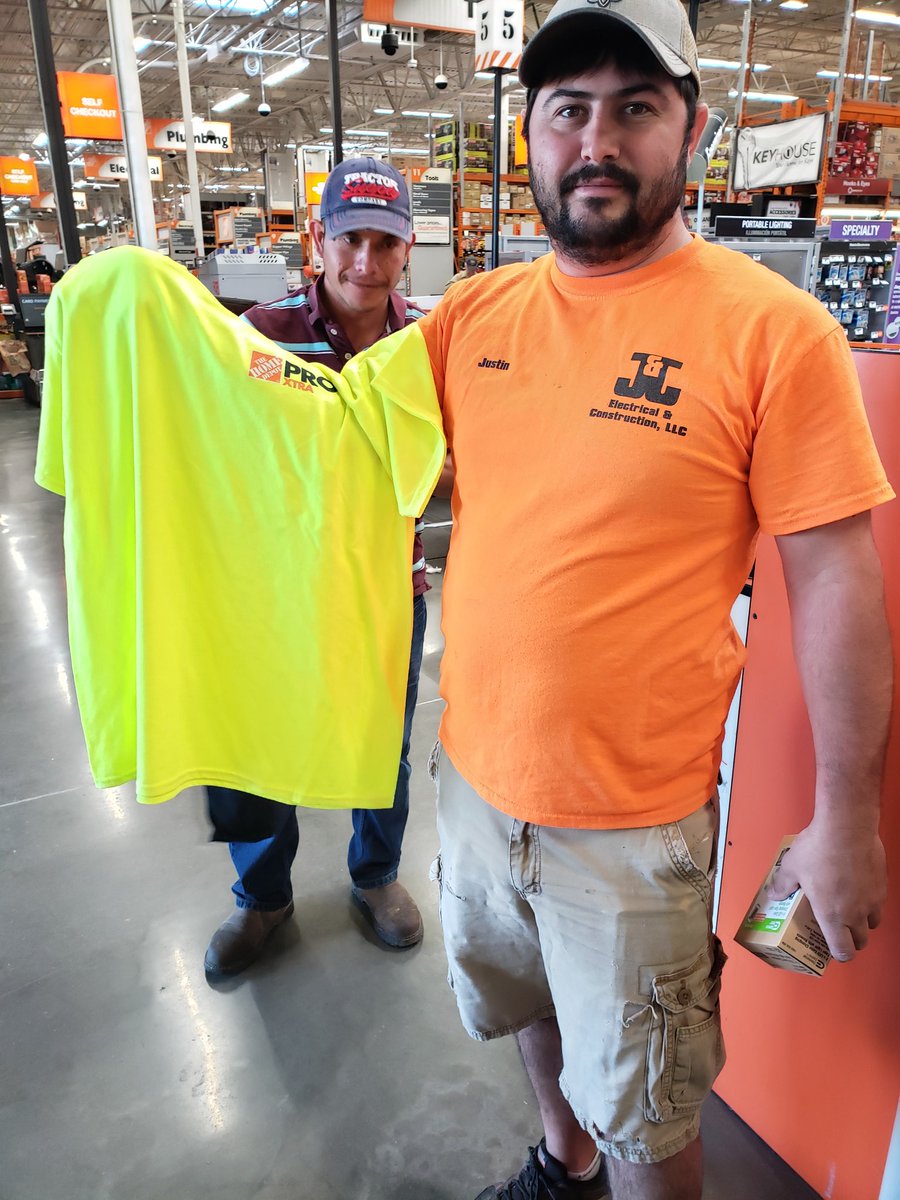 jsonnier2000's tweet photo. @Home_Depot_0376 @chuck_leger @ewentrotter370 

We appreciate our Pros!!! https://t.co/v26wRQAyaC