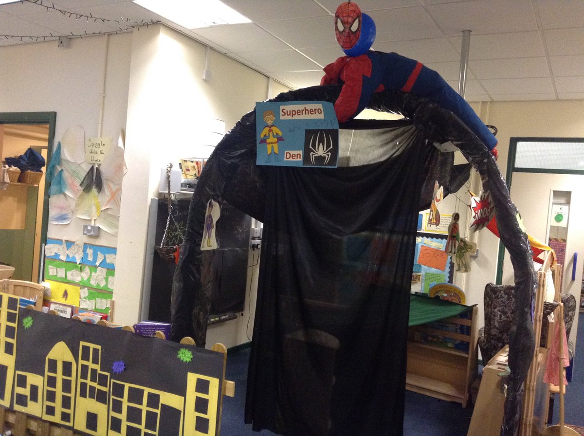 KingsleyLpoolNR's tweet photo. Of course we have to include Spider-Man when learning the nursery rhyme Incy Wincy Spider. Anything to get superheroes into our classrooms #teacherlovessuperheroes #writingden #LWQM #KingsleyWriters https://t.co/XHwniXOcGl